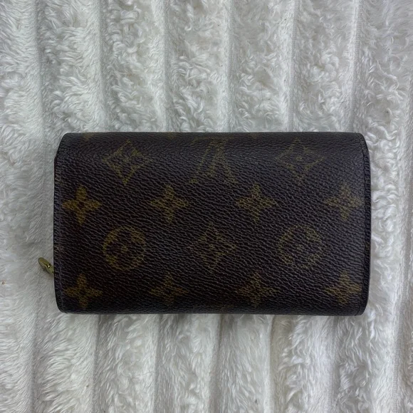 Louis Vuitton Dark Brown Monogram Wallet - Picture 2 of 5